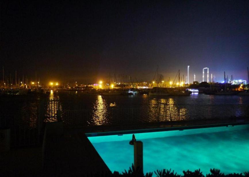 Appartement Vue Exceptionnelle Sur La Mer, Piscine, Parking Prive - Sur L'Ile Des Pecheurs Агд Екстер'єр фото